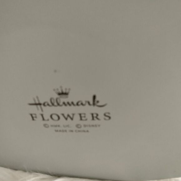 New Rare Hallmark flowers Disney Mickey & Minnie Mouse limited Edition figurine - Picture 5 of 5